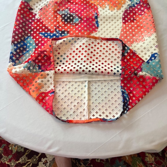 Trina Turk Julietta Floral Laser-Cut Sheath Dress Spaghetti Strap Sz12 - Picture 16 of 16